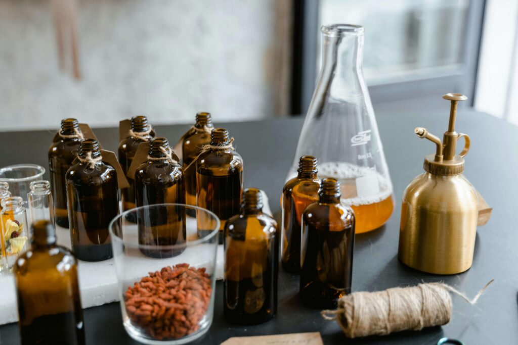 photos de tout le matériel nécessaire pour faire de l'aromathérapie
